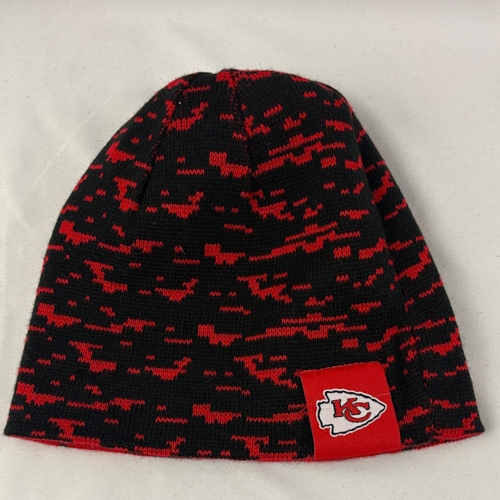 Kansas City Chiefs Beanie New Red Black Reversible NFL Football